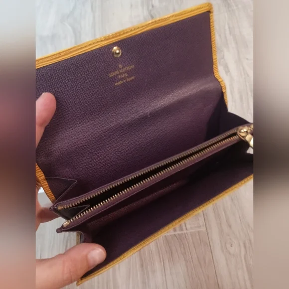 LOUIS VUITTON Yellow Epi Leather Bi Fold Long Wallet Purse - Picture 9 of 15